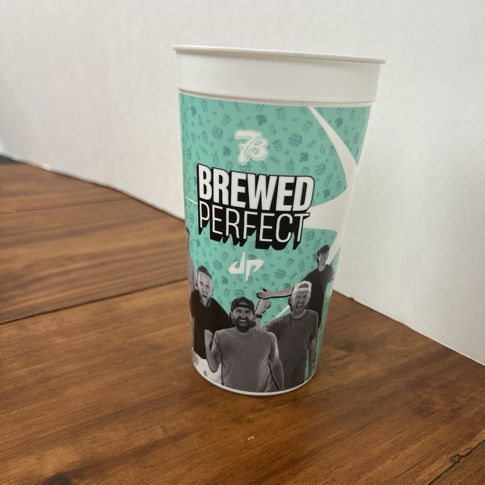 7 Seven Brew Brewed Perfect Collectors Cup Dude Perfect - Green, New